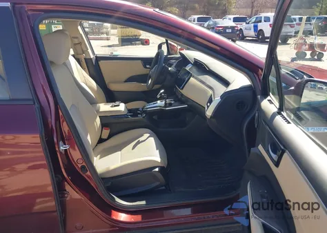 2018 Honda Clarity Plug-In Hybrid z USA, uszkodzony, nr VIN JHMZC5F12JC006764